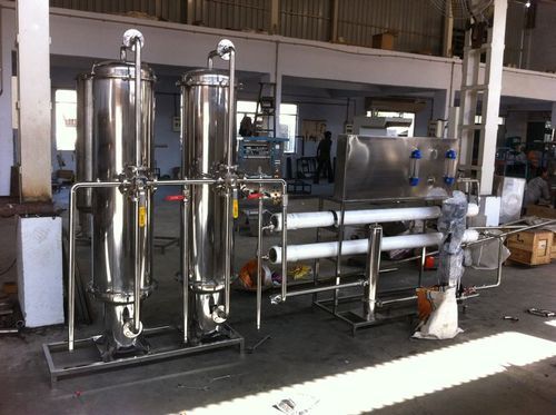 Associated Stainless Steel 50 - 60 Hz Drinking Water Treatment Plant, Capacity : 0-250 Litres Per Hour