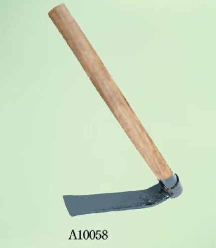 Polished Metal Wooden A10058 Narrow Hoe, For Garden Shovel