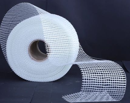 145 GSM 4 Inch Fiberglass Mesh Cut Roll