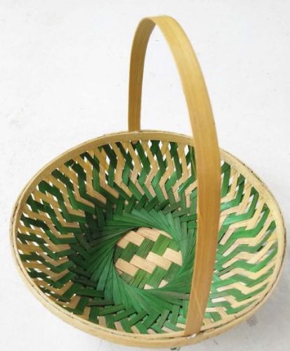 9 Inch Colored Circular Bamboo Basket, For Kitchen, Feature : Easy To Carry, Eco Friendly