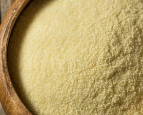 Organic Semolina Flour, Packaging Size : 20-25kg