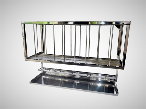 Polished Metal Bedpan Rack, Feature : Durable, High Quality, Shiny Look