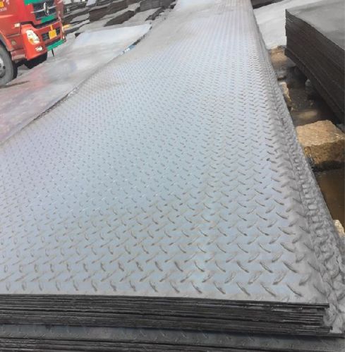 Metal Chequered Plate, Width : 900mm - 2000mmm