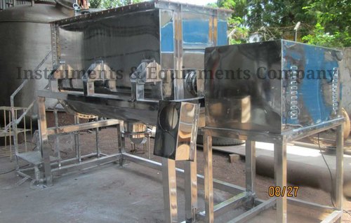 50/60 Hz SS Mild Steel Ribbon Blender, Automatic Grade : Semi-Automatic