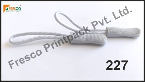 Round Multicolour Plastic Zip Puller, For Garments Accesories, Packaging Type : PP Bag