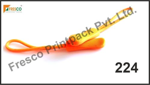 Round Plastic Zip Puller, For Garment Acessories, Packaging Type : PP Bag