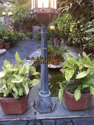 LUMEN Decorative Garden Bollard