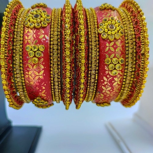 Polished Metal Bridal Bangles Set, Feature : Attractive Designs, Finely Finished, Rust Proof, Smooth Texture