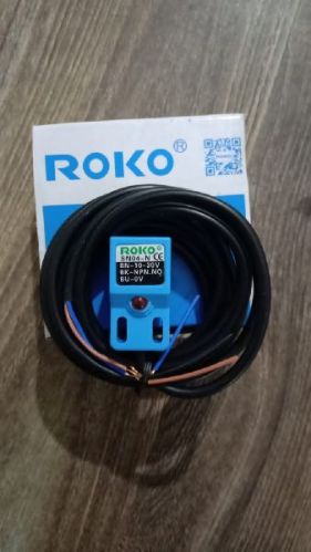 Plastic ROKO SN04 PROXIMITY SENSOR, For Industrial Use, Detecting Metal Parts, Power : 15w