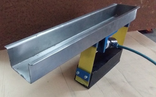 Pneumatic Vibratory Feeder, Capacity : 100 KG PER HOUR