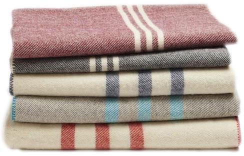 Wool Blankets, For Home, Travel, Hotel, Gifting Purpose, Packaging Type : Zip Bags