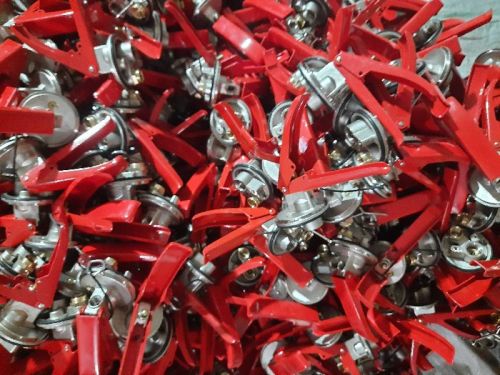 Brass Chrome Finish Fire Squeeze Grip Valve, Size : Standard Size, 63 Mm