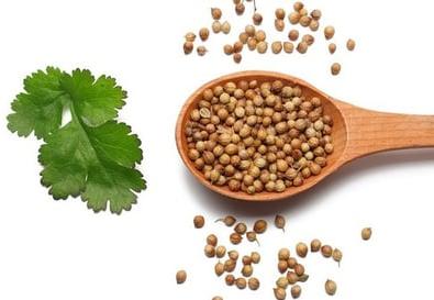 Raw Organic Coriander Seeds, For Cooking, Grade Standard : Food Grade