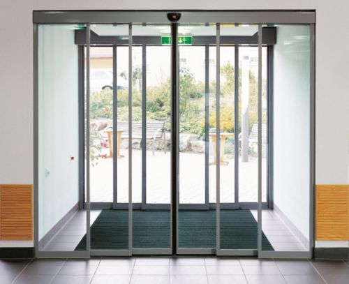 Rectangular Polished Glass Automatic Sliding Door, For Hotel, Office