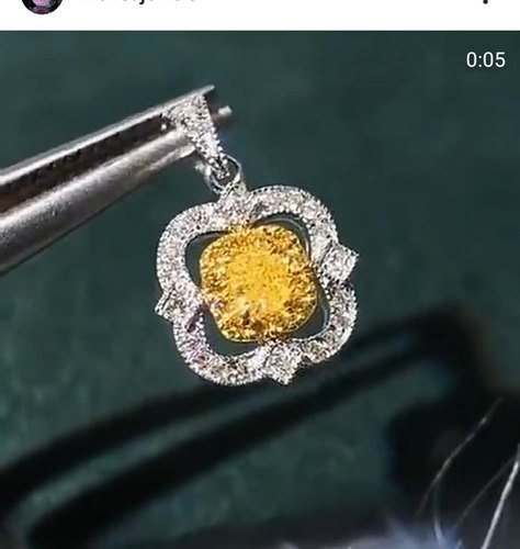 Universa Pave Diamond Pendant, Occasion : Wedding Wear