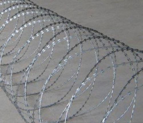 Stainless Steel Concertina Wire, Length : 0-10mtr