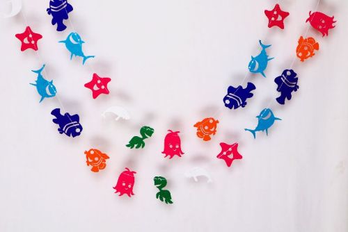 Finding Nemo Garland Banner, Feature : Eco-Friendly
