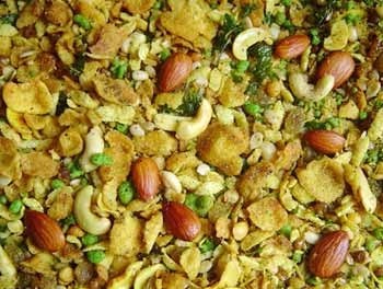 Dry Fruits Mixture Namkeen, For Snacks, Home, Office, Restaurant, Hotel, Certification : FSSAI Certified