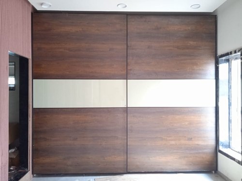 Wooden Modular Wardrobe, Size : Customized