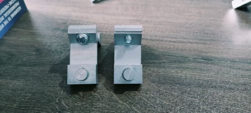 Plain 20-40gm Aluminum Corner Cleats, Packaging Type : Packet, Box