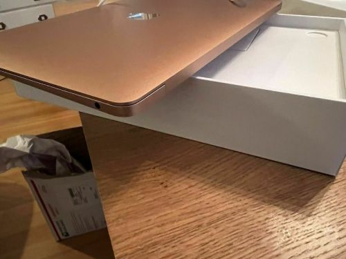 Apple MacBook Air M1 13in 512GB SSD 8GB