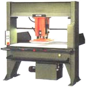 Hydraulic Travel Head Cutting Machine