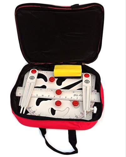 Knowledge Tree Plastic Geometric Drawing Instruments, Packaging Type : Box