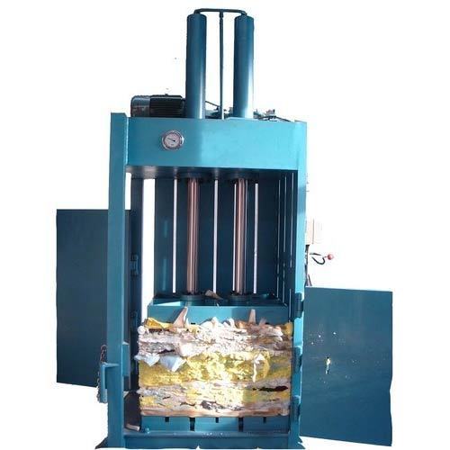 Ragnor Semi-Automatic Vertical Scrap Baling Press