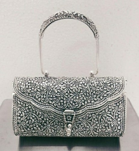 Matte Silver 500 G Printed Oxidized Purse, Style : Clutch Bag