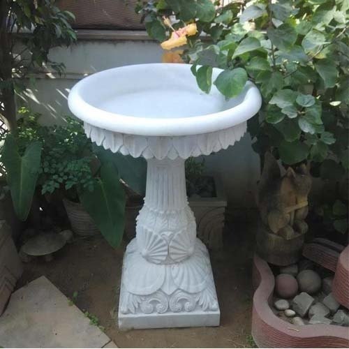 Round Polished Stone Bird Bath, For Garden Use, Size : Standard