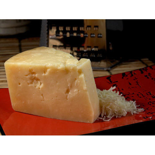 Parmesan Cheese, Features : Negligible Fat Value, Minimal Cholesterol, Healthy For Heart, Protein Rich Variety