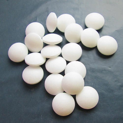 Marhaba Round Naphthalene Balls, Color : White