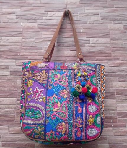 Jute Banjara Shoulder Bags, Feature : Attractive Design, Best Quality, Colorful Pattern, Flawless Finish