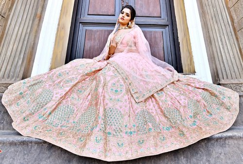 Party Wear Lehenga Choli, Feature : Dry Cleaning, Elegant Design