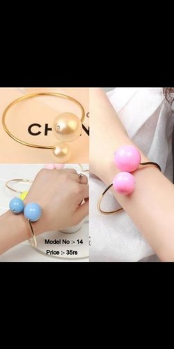 Non Branded Alloy Fancy Bangle, Occasion : Party