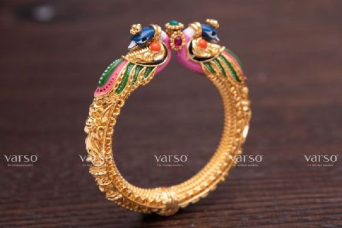 Polished Alloy Peacock Designer Bangle, Occasion : Casual Wear, Festive Wear, Party Wear, Wedding Wear