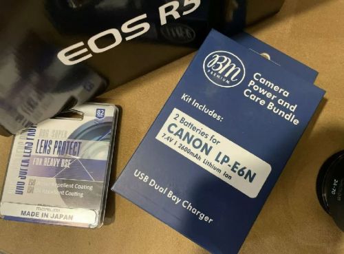 Canon Eos r5 Body, RF 24-70 2.8l Lens, Battery Grip, Filter, 3 Extra Batteries