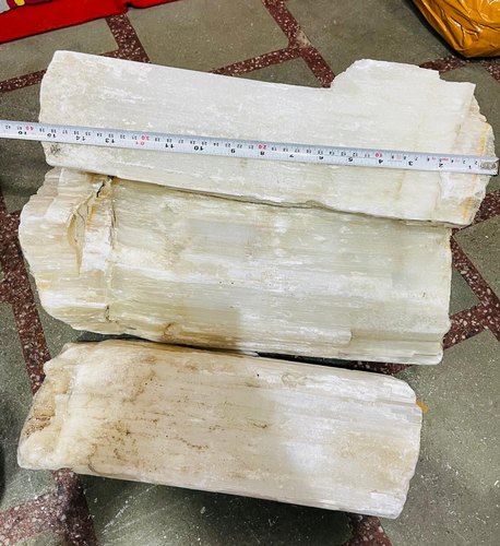 Natural Selenite Rough Stone, Size : 2.5x2.5feet, 2x2feet, 3x3feet