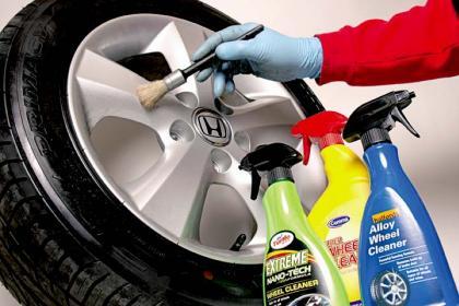 Polished Stainless Steel Gamma-Butyrolactone Wheel Cleaner.