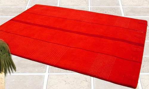 Velvet Handwoven Carpet, Size : 80 X 100 Cm