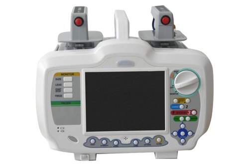 Biphasic Defibrillator Machine, Display Type : LCD