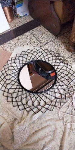 Round Metal Wire Mirror, For Bathroom, Size : Standard