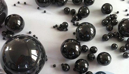 Silicon Nitride Balls, Hardness : 35-40 HRC