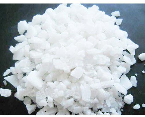 Caustic soda flakes, Packaging Type : HDPE Bag