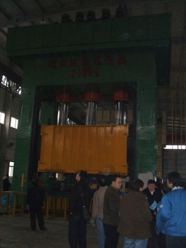 2400t Forming Press
