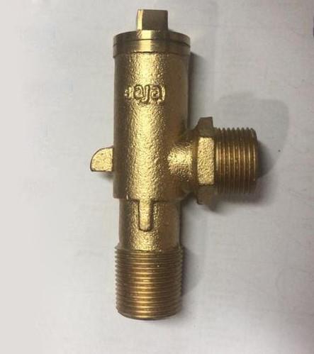 BAJAJ Brass D/C Ferrule Cock