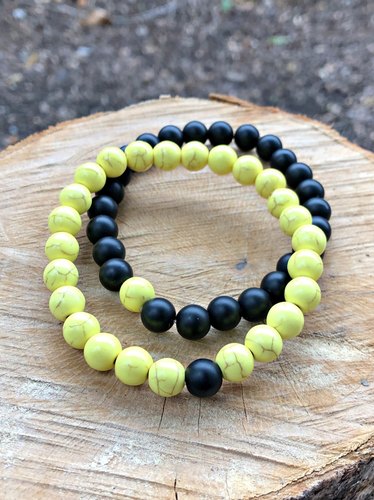 Round Shape 100% Natural Lava Stone Bracelet, Color : Yellow Black