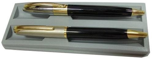 Metal Writing Twist Pen, Packaging Type : Box