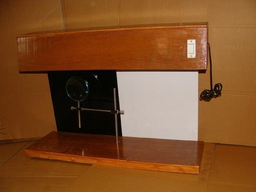 Wooden Clarity Laboratory Equipment