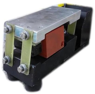 MS SS Linear Feeder, For Pharma Industry, Power Consumption : 220 V